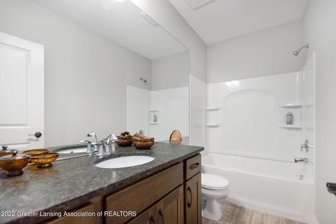 16916 Willowbrook Dr, Haslett, MI 48840 photo 25