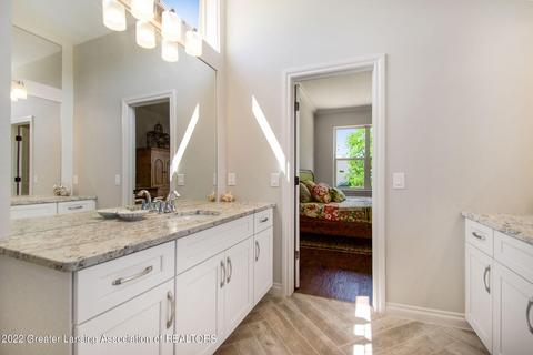 16916 Willowbrook Dr, Haslett, MI 48840 photo 15