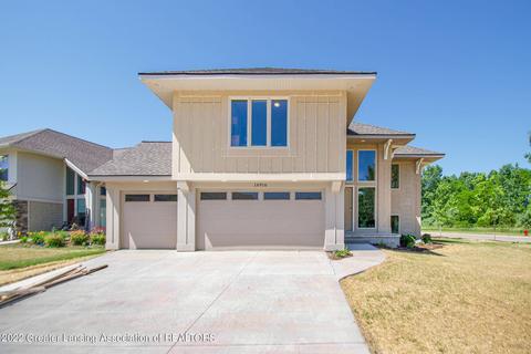 16916 Willowbrook Dr, Haslett, MI 48840 photo 2