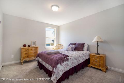 16916 Willowbrook Dr, Haslett, MI 48840 photo 19