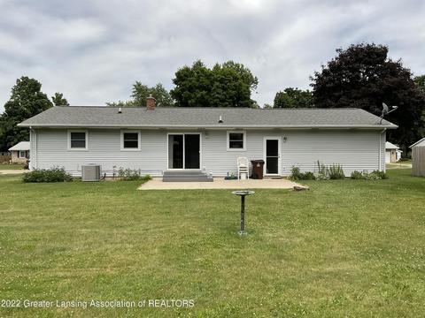 1038 Rose St, Marshall, MI 49068 photo 4