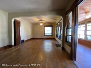 1365 Haslett Rd, Haslett, MI 48840 photo 3