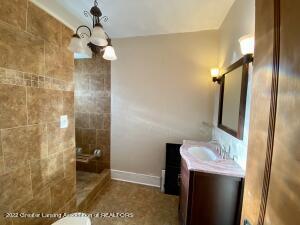 1365 Haslett Rd, Haslett, MI 48840 photo 16