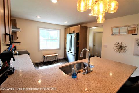 349 S Main St, Fowler, MI 48835 photo 13