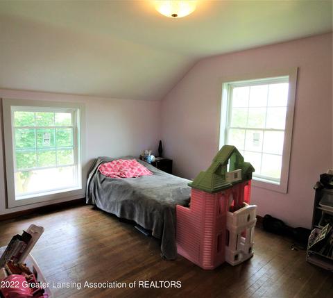 349 S Main St, Fowler, MI 48835 photo 32