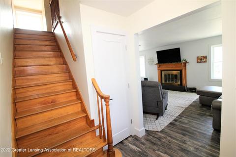 349 S Main St, Fowler, MI 48835 photo 5