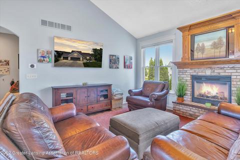 12871 Warm Creek Dr, Dewitt, MI 48820 photo 8