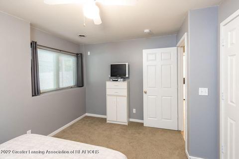 7950 Ashbrook Dr, Haslett, MI 48840 photo 44