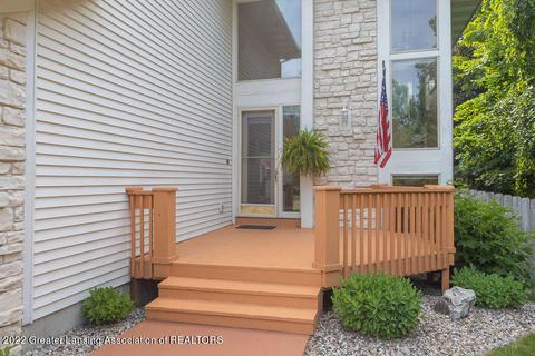7950 Ashbrook Dr, Haslett, MI 48840 photo 3