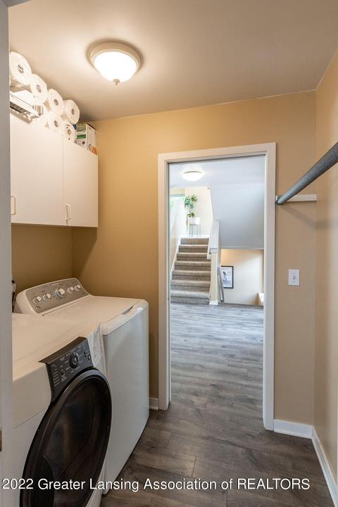 7950 Ashbrook Dr, Haslett, MI 48840 photo 13