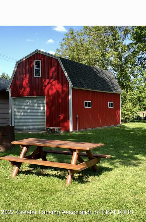 2464 Eifert Rd, Holt, MI 48842 photo 18