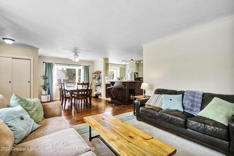 2520 Devonshire Ave, Lansing, MI 48910 photo 6