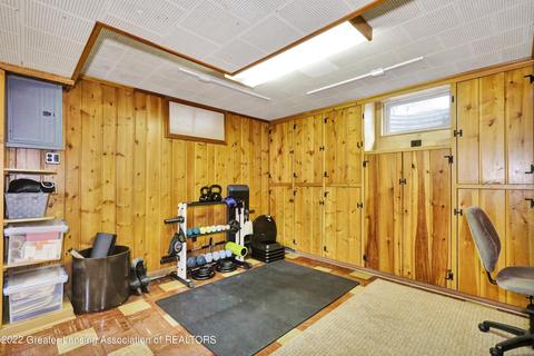 2520 Devonshire Ave, Lansing, MI 48910 photo 22