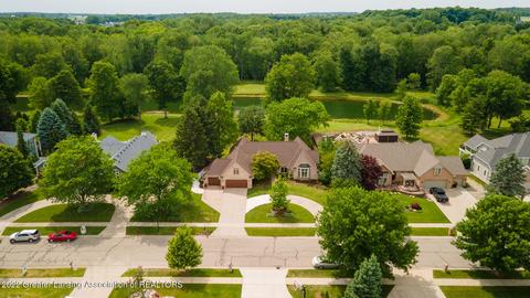 504 W Spring Meadows Ln, Dewitt, MI 48820 photo 23