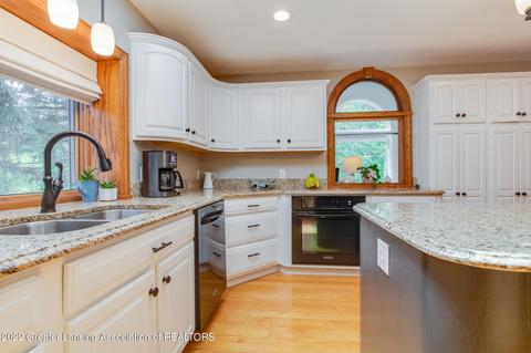 504 W Spring Meadows Ln, Dewitt, MI 48820 photo 55