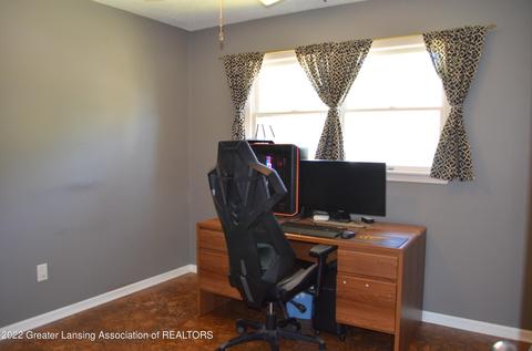 6027 Rolfe Rd, Lansing, MI 48911 photo 12
