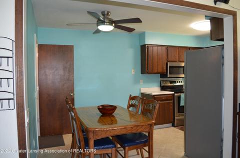 6027 Rolfe Rd, Lansing, MI 48911 photo 6