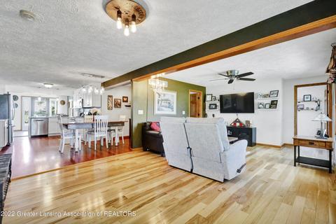 5605 W Cutler Rd, Dewitt, MI 48820 photo 6