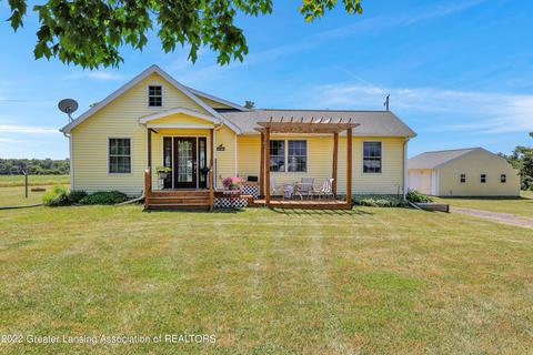 5605 W Cutler Rd, Dewitt, MI 48820 photo 1