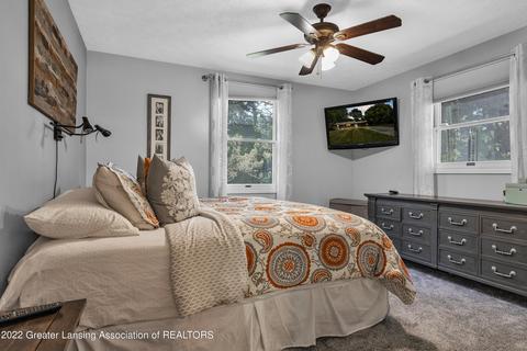9873 Coleman Rd, Haslett, MI 48840 photo 17