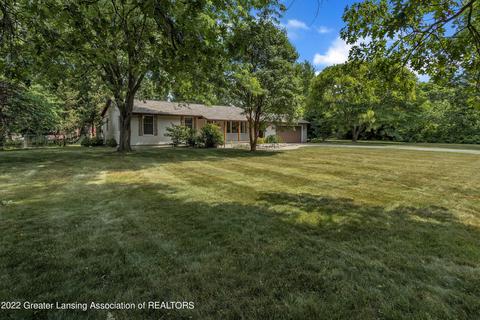 9873 Coleman Rd, Haslett, MI 48840 photo 3