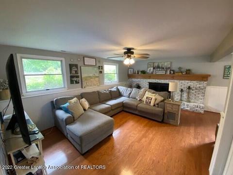 11267 W Frances Rd, Flushing, MI 48433 photo 16
