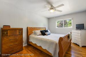 2122 Edwin Pl, Lansing, MI 48911 photo 22