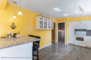 2122 Edwin Pl, Lansing, MI 48911 photo 11