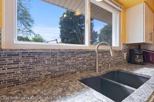 2122 Edwin Pl, Lansing, MI 48911 photo 13