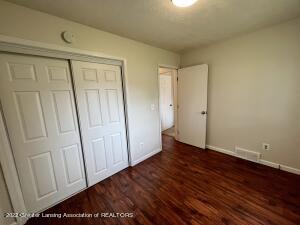 404 Creeping Brook Cir, Dewitt, MI 48820 photo 14