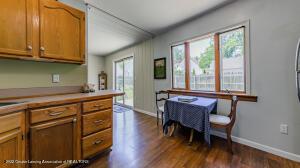 2202 Devonshire Ave, Lansing, MI 48910 photo 9