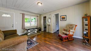 2202 Devonshire Ave, Lansing, MI 48910 photo 4