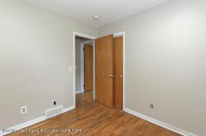 6395 Shoeman Rd, Haslett, MI 48840 photo 17