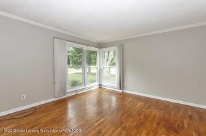 6395 Shoeman Rd, Haslett, MI 48840 photo 2