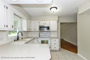 6395 Shoeman Rd, Haslett, MI 48840 photo 7