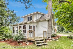 681 Piper Rd, Haslett, MI 48840 photo 2