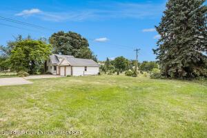 681 Piper Rd, Haslett, MI 48840 photo 25