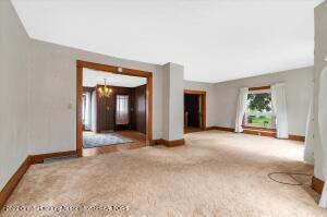 240 E Pine St, Elsie, MI 48831 photo 9