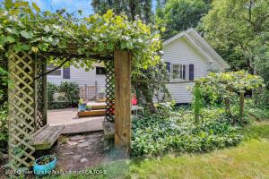 121 E Maple St, Elsie, MI 48831 photo 35