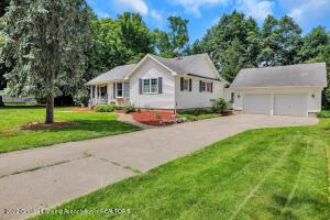 121 E Maple St, Elsie, MI 48831 photo 1
