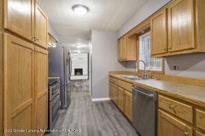7716 Loomis Rd, Dewitt, MI 48820 photo 6