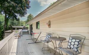 588 Oakdale Dr, Haslett, MI 48840 photo 7