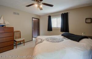 588 Oakdale Dr, Haslett, MI 48840 photo 27