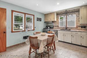 654 N Main St, Fowler, MI 48835 photo 11