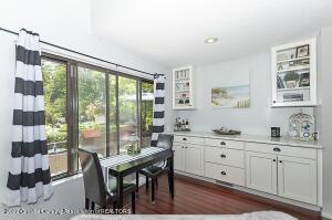 121 E Jolly Rd # D1, Lansing, MI 48910 photo 8