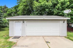 215 E 2nd St, Perry, MI 48872 photo 20