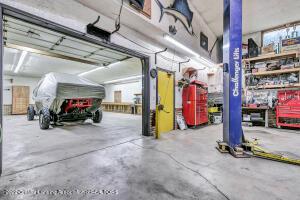 211 E Sheridan Rd, Lansing, MI 48906 photo 35