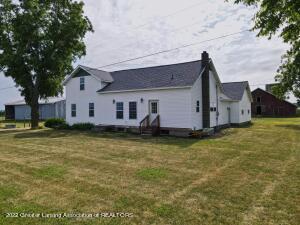 3310 S Bauer Rd, Fowler, MI 48835 photo 1