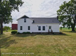 3310 S Bauer Rd, Fowler, MI 48835 photo 2