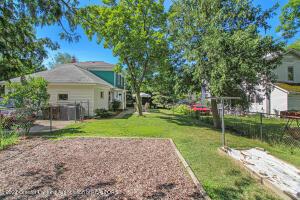 335 Elm St, Mason, MI 48854 photo 5
